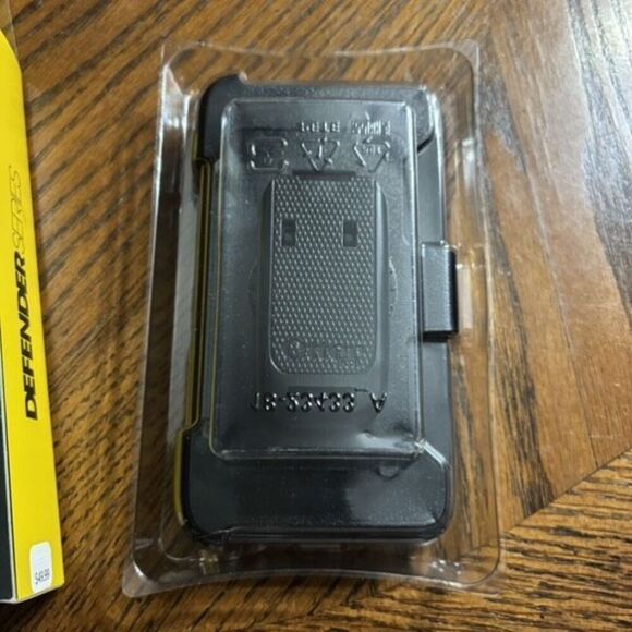 Otter Box Defender Series Droid DNA By HTC HTC6435WCAS Phone Case - Picture 4 of 9